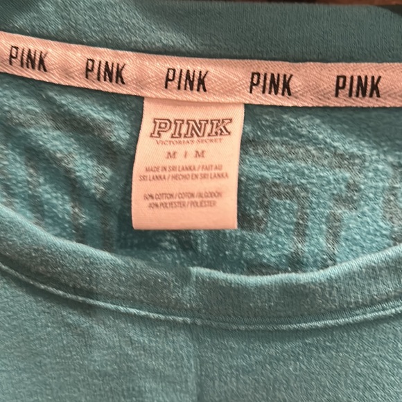 PINK Victoria’s Secret Varsity Crew - Picture 4 of 4